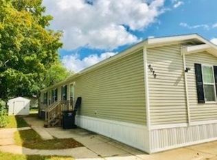 6070 E Amber Dr SE, Grand Rapids, MI 49548