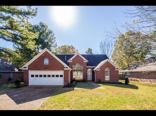 208 Executive Dr, Jackson, TN 38305