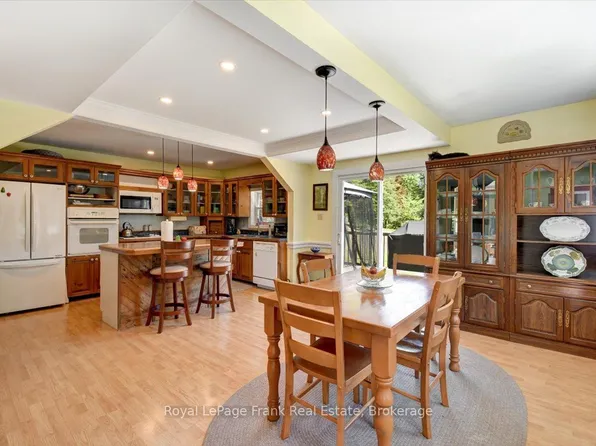 2523 Old Hastings Rd, Limerick, ON K0L 1P0