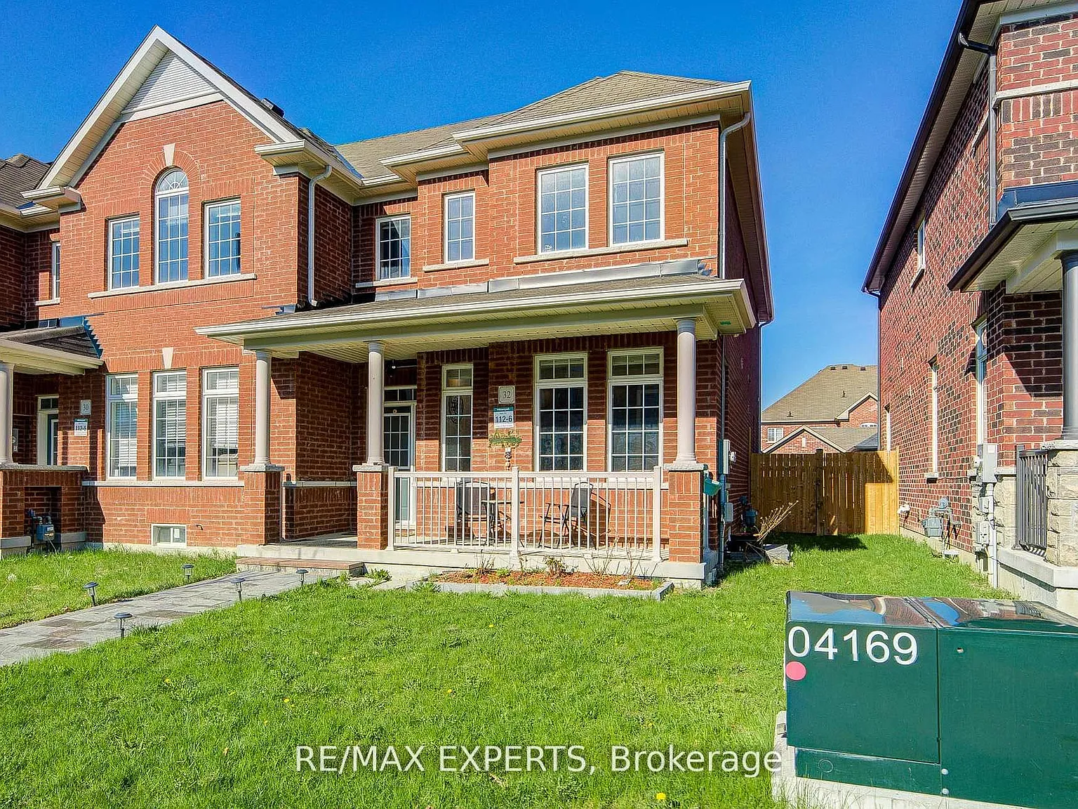 4 bed, $3,400 — Photo 2