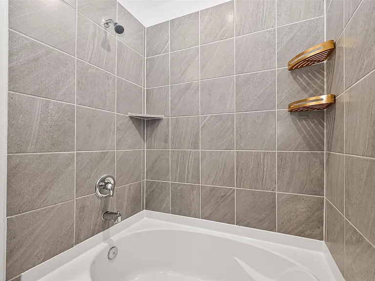 1710 Legacy Hills Dr — Photo 18