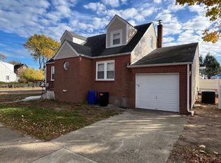74 Bellevue Ave, Elmwood Park, NJ 07407