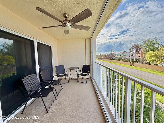 5th image of 551 Casa Bella Dr Unit 204