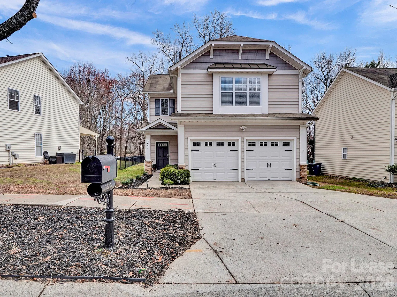 3 bed, 2.5 bath, 1694 sqft, $2,500 — Photo 3