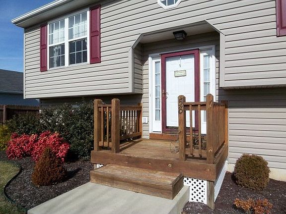 2nd image of 58 Somerset Dr