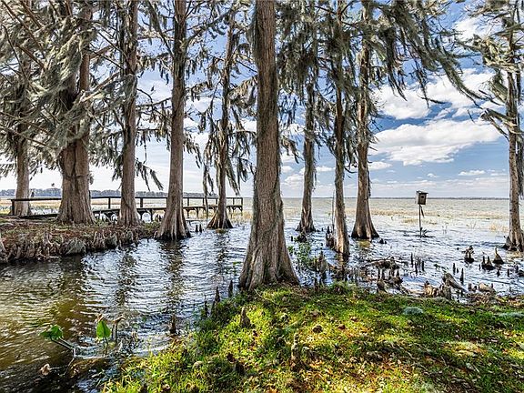 3rd image of 11322 Dead River Rd