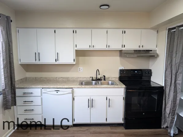 310 S 3rd St #F, La Salle, CO 80645