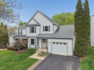 638 Sandwedge Pl, Gurnee, IL 60031
