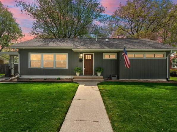 1503 Washington St, Valparaiso, IN 46383