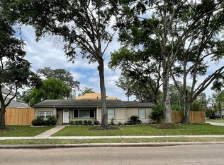 1428 W 43rd St, Houston, TX 77018