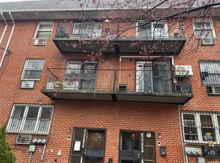 76-52 47th Ave, Flushing, NY 11373