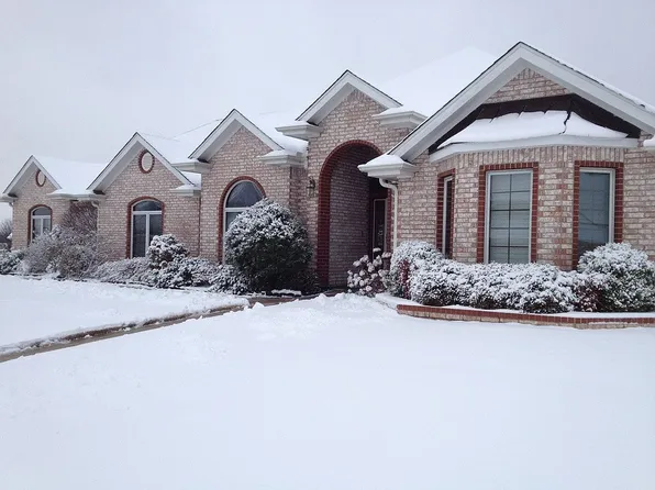 5565 Park Hill Dr, Bartlesville, OK 74006