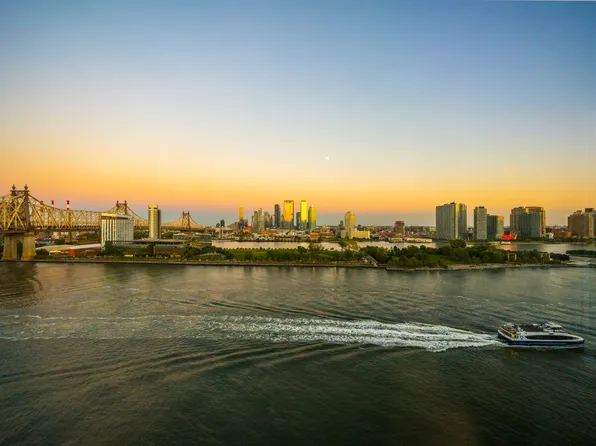 45 Sutton Place image 15 of 43