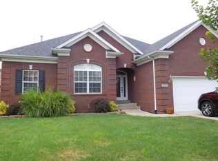 11513 Liberty Bell Ln, Sellersburg, IN 47172