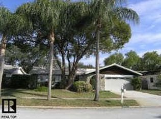 9911 118th Way, Seminole, FL 33772