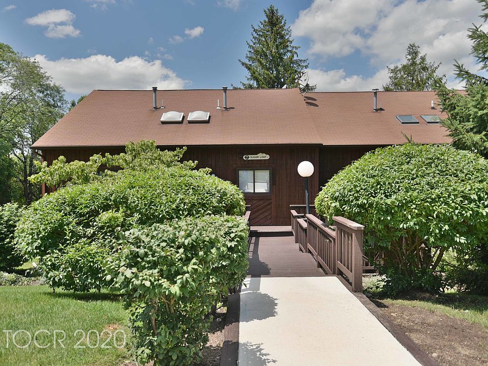 1st image of 7 Sugar Loaf Ct Unit 7