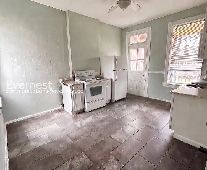 4127 Oregon Ave #2F — Photo 2