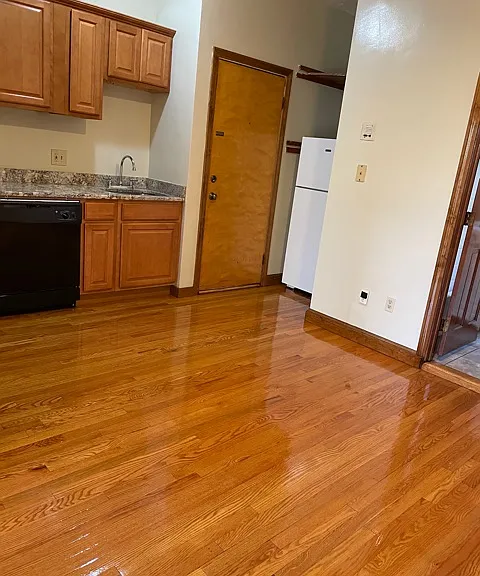 223 Park Dr #42 — Photo 4