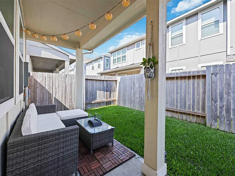 1512 Parkland Oak Dr — Photo 33