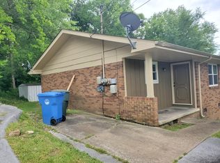 1102 Thomas Ln #B, Hixson, TN 37343