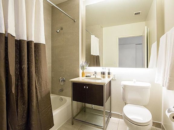 5th image of 90 West St APT 10W