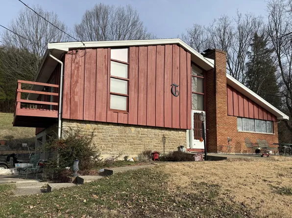 1309 Saint Johns Ln, Wilder, KY 41076