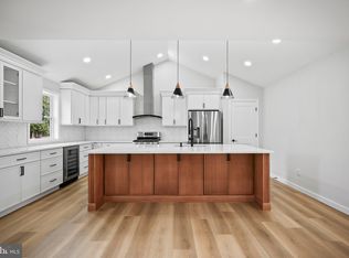 428 S Post Rd, West Windsor, NJ 08550