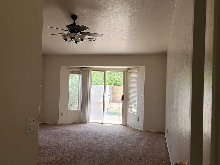 1126 W Grand Caymen Dr — Photo 26