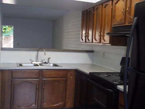 4th image of 7869 E Linden Pl