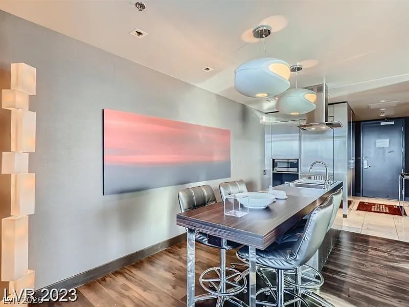 1 bed, 1220 sqft, $3,500 — Photo 4