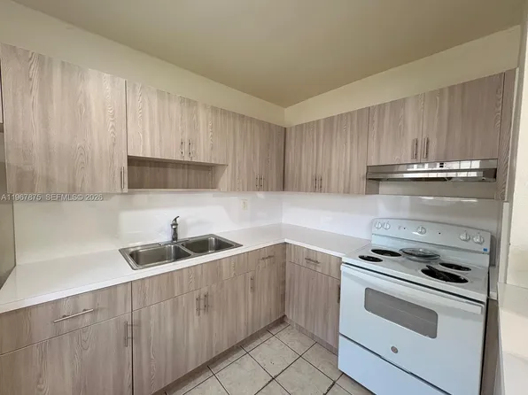 3255 W Flagler St APT 1, Miami, FL 33135