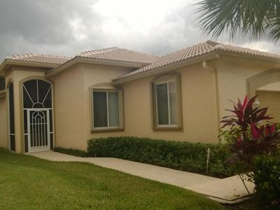 2270 Sapphire Cir, West Palm Beach, FL, 33411