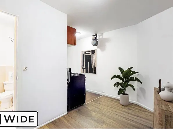 529 Broome Street image 3 of 7