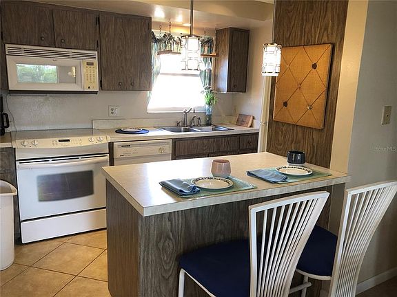 4th image of 1358 Rock Dove Ct APT 3-8