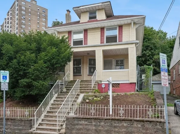 14 Scheerer Ave, Newark City, NJ 07112