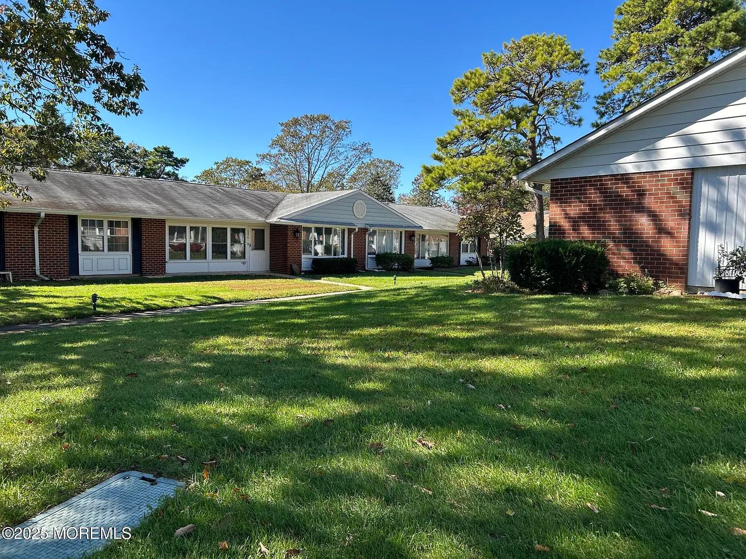 1227C Argyll Circle photo 1
