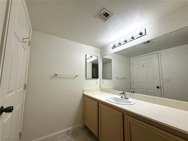 1900 Rio Canyon Ct #103 — Photo 10