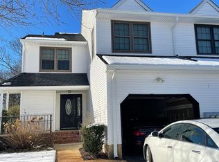 31 Chestnut Way, Manalapan, NJ 07726