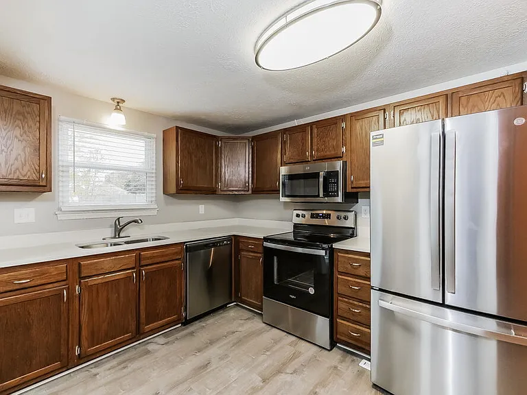 7248 Eagle Bay North Dr — Photo 11