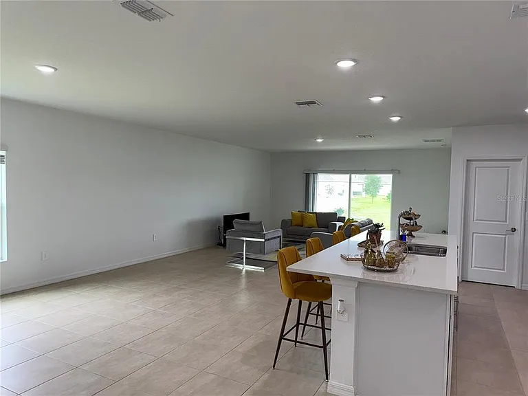 121 Citrine Loop — Photo 5