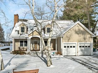 40 Coopers Grove Rd, Kingston, NH 03848