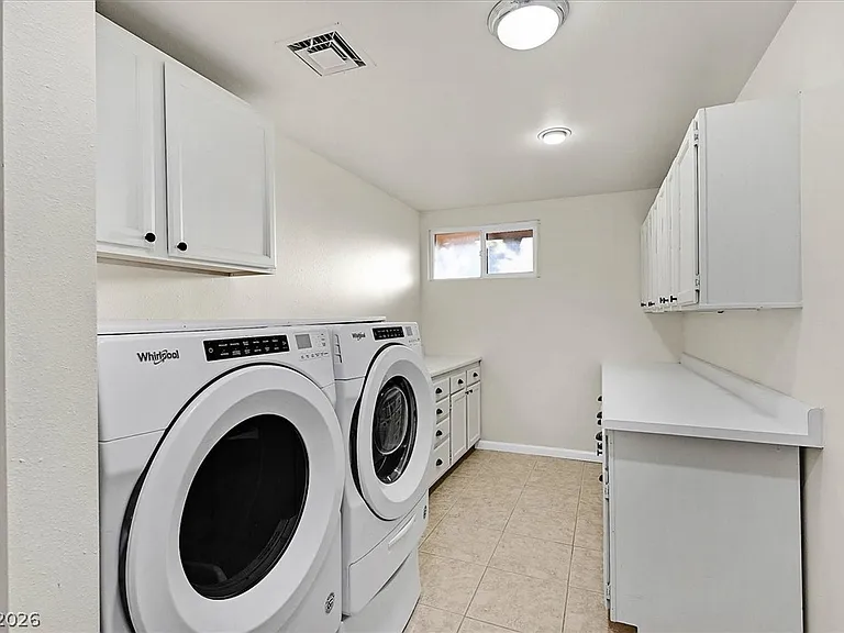 3645 Forestcrest Dr — Photo 23