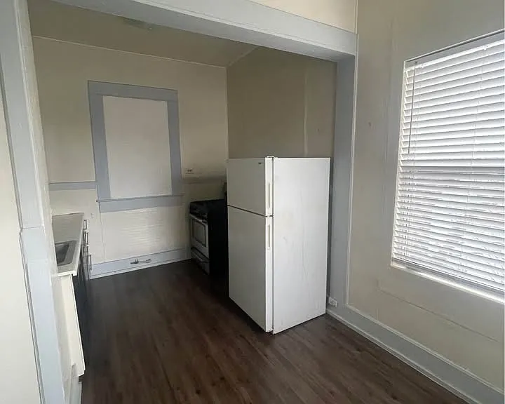 131 E Highland Blvd #4 — Photo 3