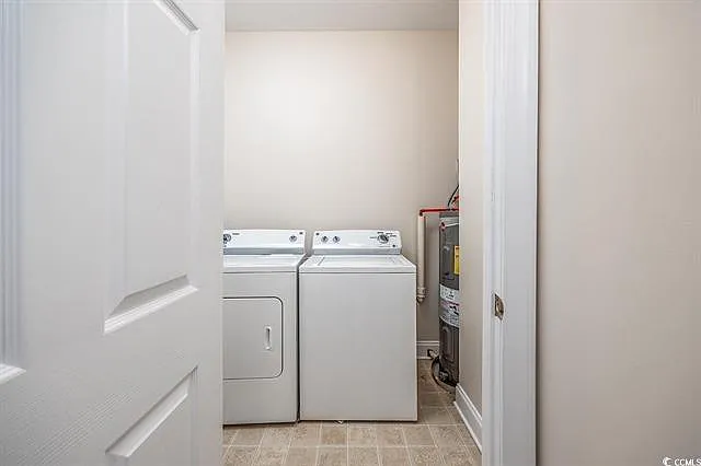 2037 Silvercrest Dr #16-H — Photo 10