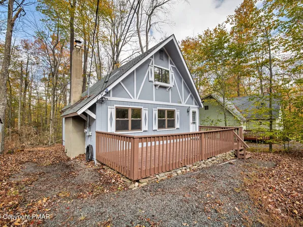 130 Oswayo Dr, Pocono Lake, PA 18347