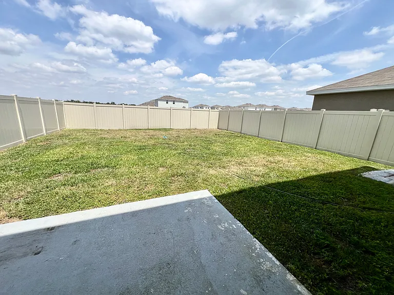 5663 Hollingworth Trl — Photo 31