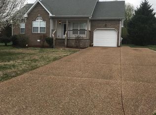 124 Bryan James Ln, Portland, TN 37148