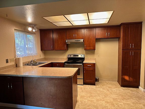 Kitchen picture 2
