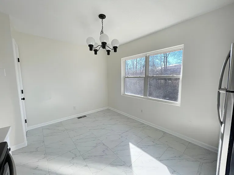 1415 La Chateau Dr — Photo 12