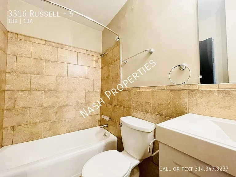 3316 Russell Blvd #9 — Photo 4